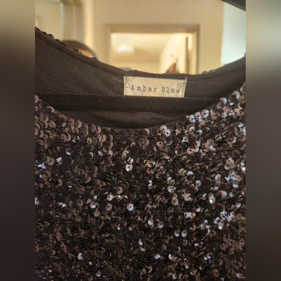 Black sequin mini dress - Picture 2 of 4